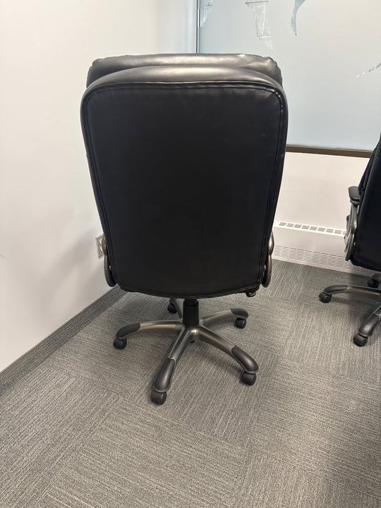 Leather Meeting Chair