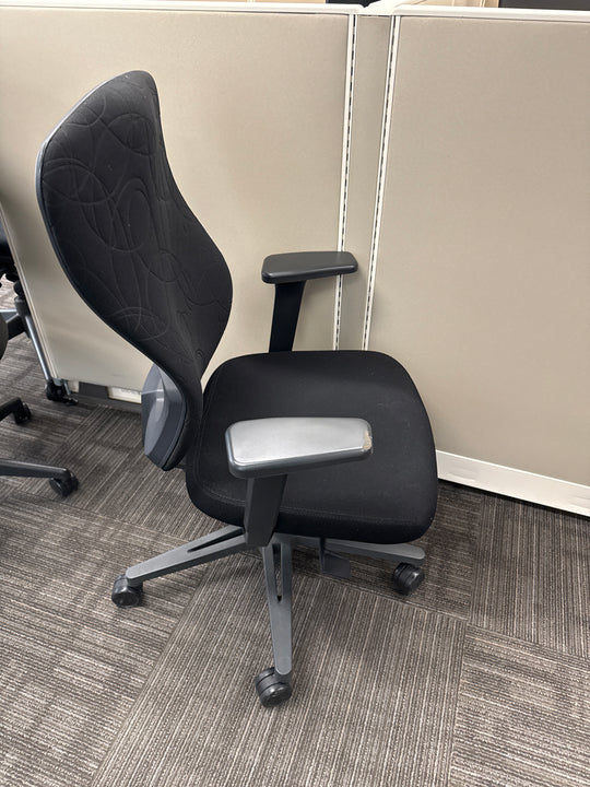 Keilhauer Sguig Task Chair
