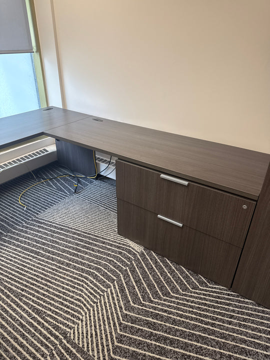 U-Shape Desk w/BBF, Lateral, Wardrobe