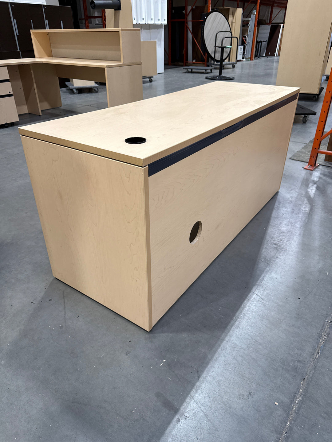 Straight Desk w/BBF Ped