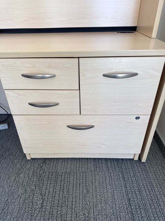 L-Shape Desk w/Hutch and BBFLF
