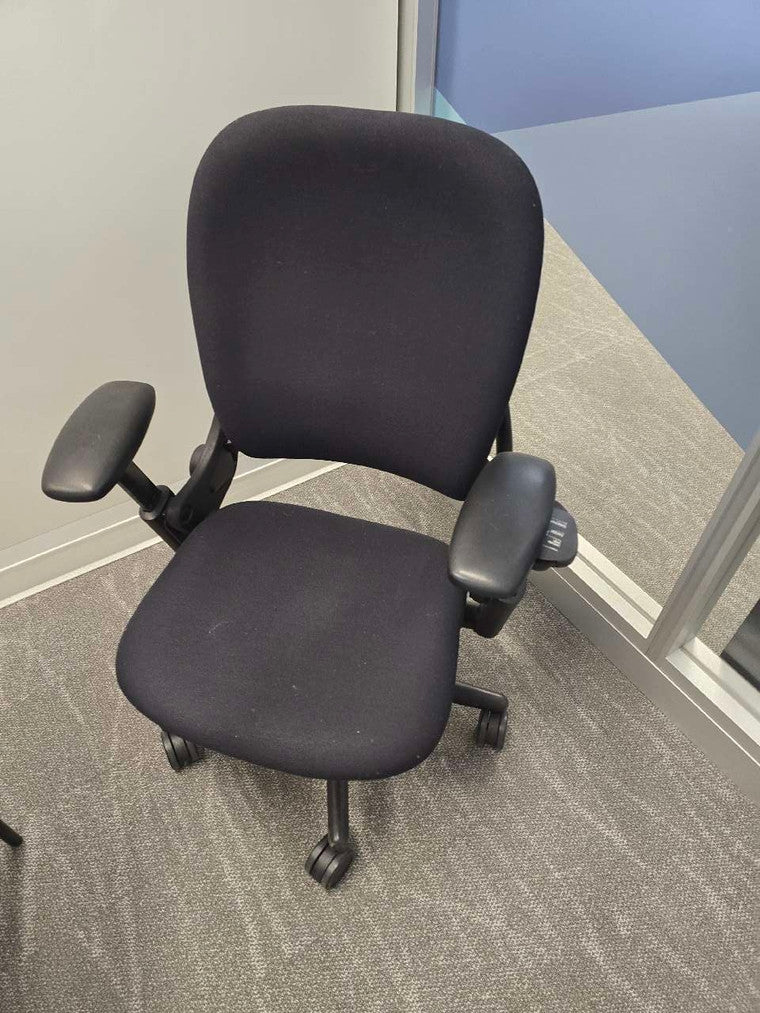 Steelcase Leap V1 Task Chair