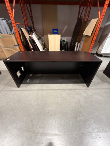 6' Straight Desk (Holes on Side)