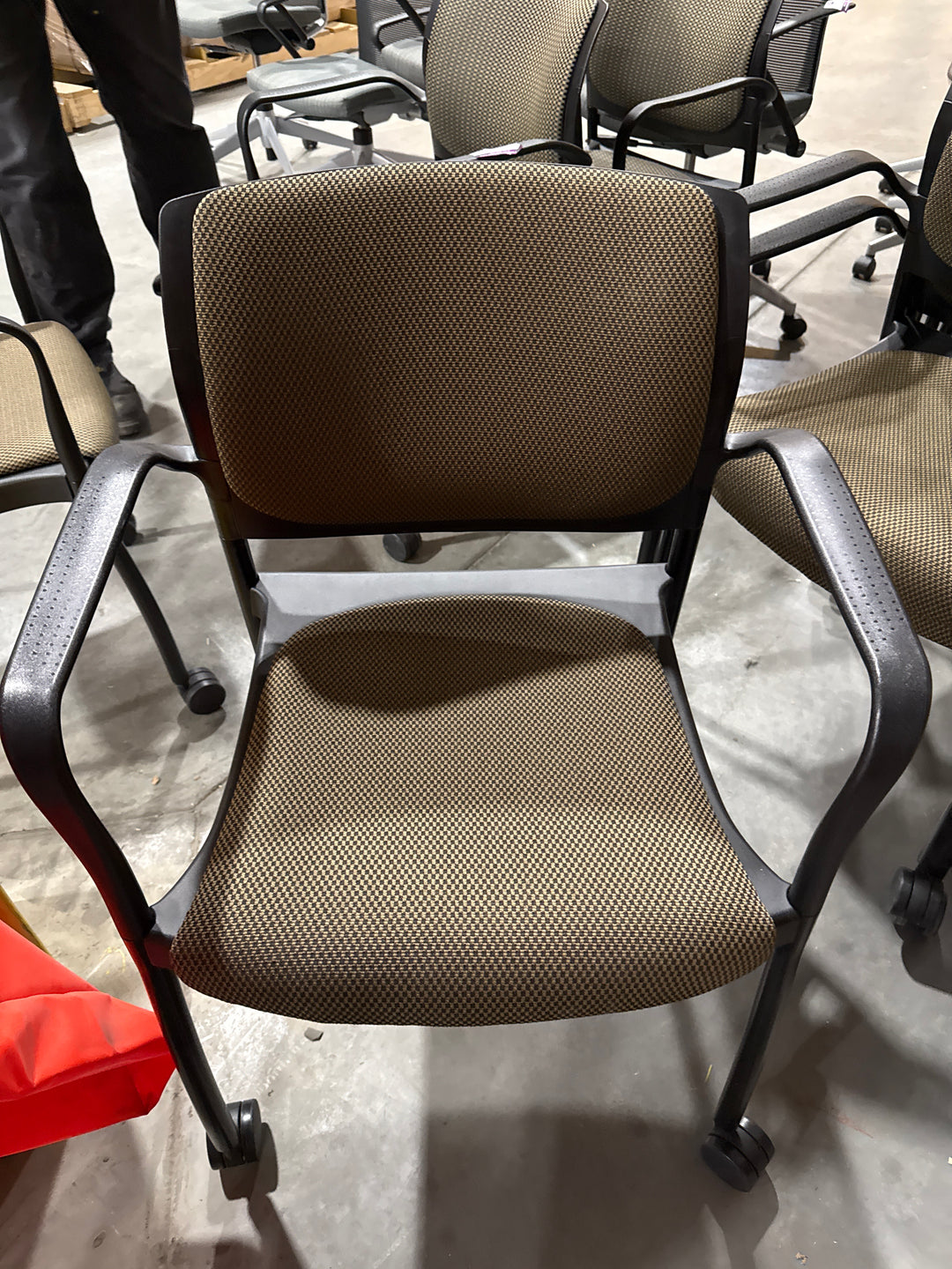 KI Rapture Mobile Stacking Guest Chair