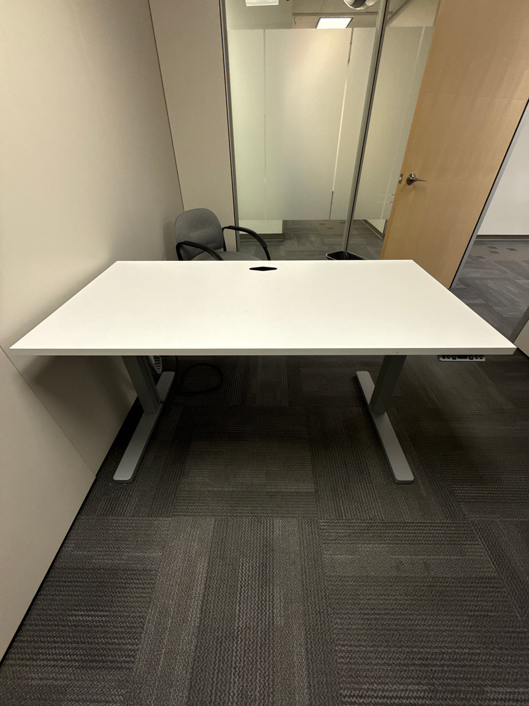 5' Teknion Electronic Sit Stand Desk