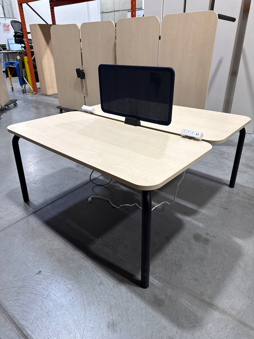 Teknion 2 Person Workstation w/Power Module and Privacy Screen