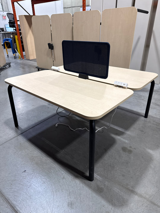 Teknion 2 Person Workstation w/Power Module and Privacy Screen