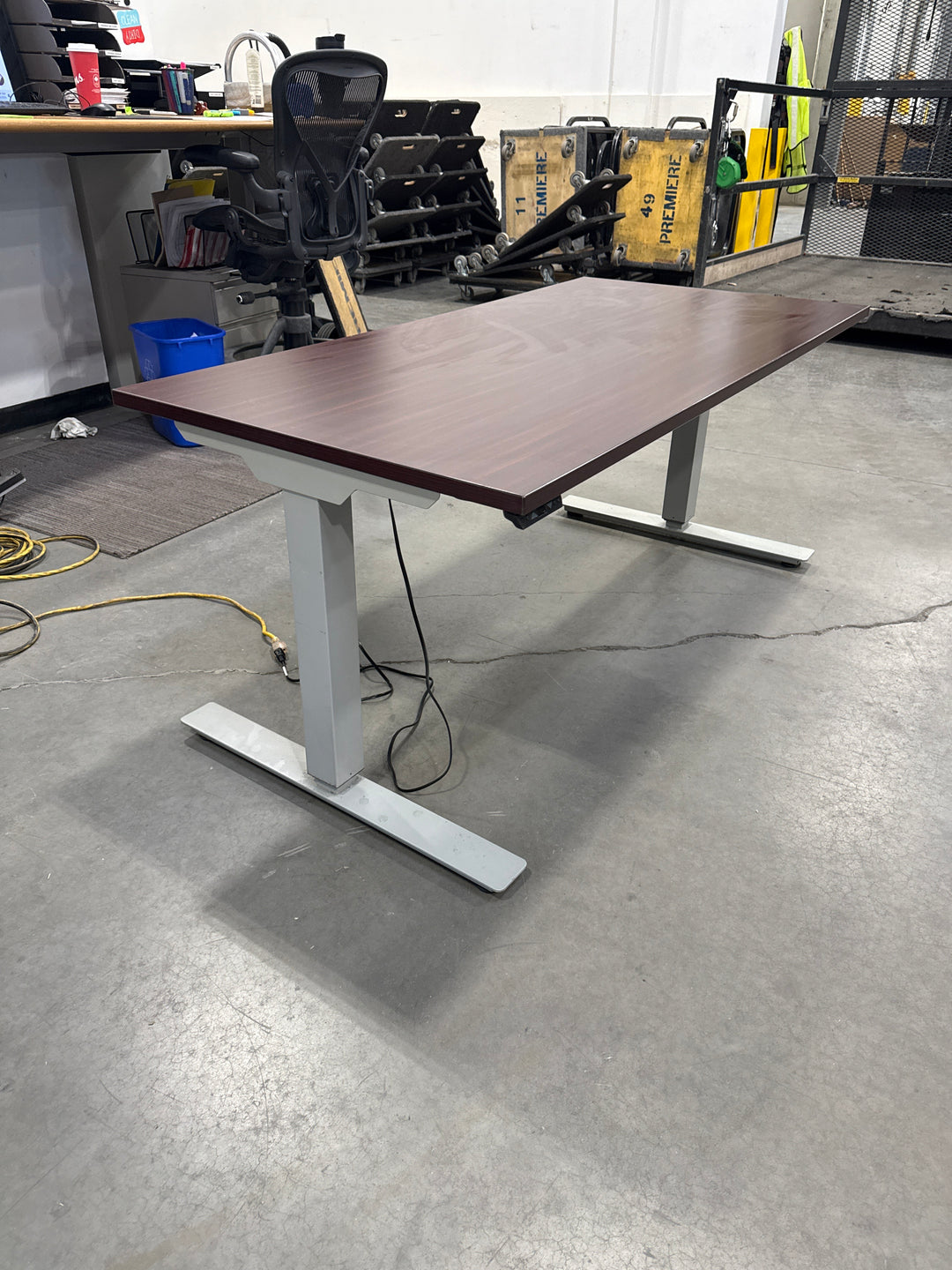 5’ Electronic Sit Stand Desk