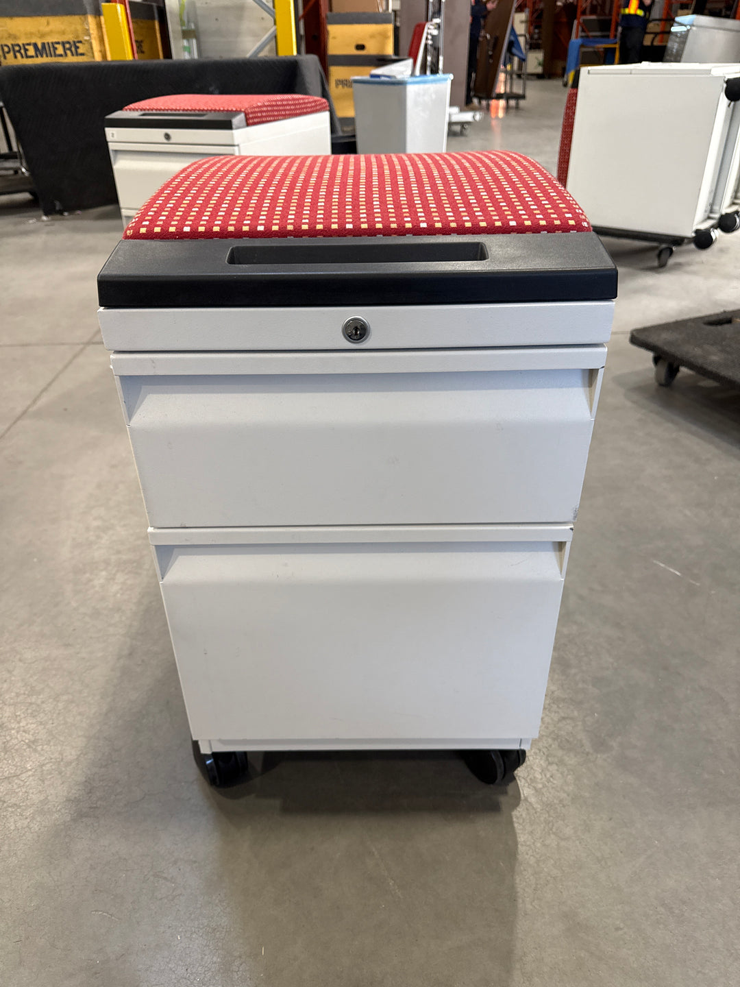 Teknion Metal Mobile BF Ped