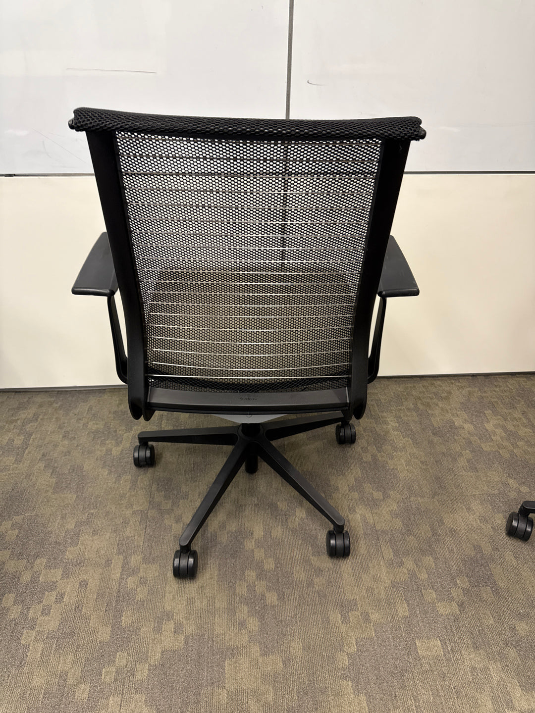 Steelcase Think Meeting Chair w/Leather Seat