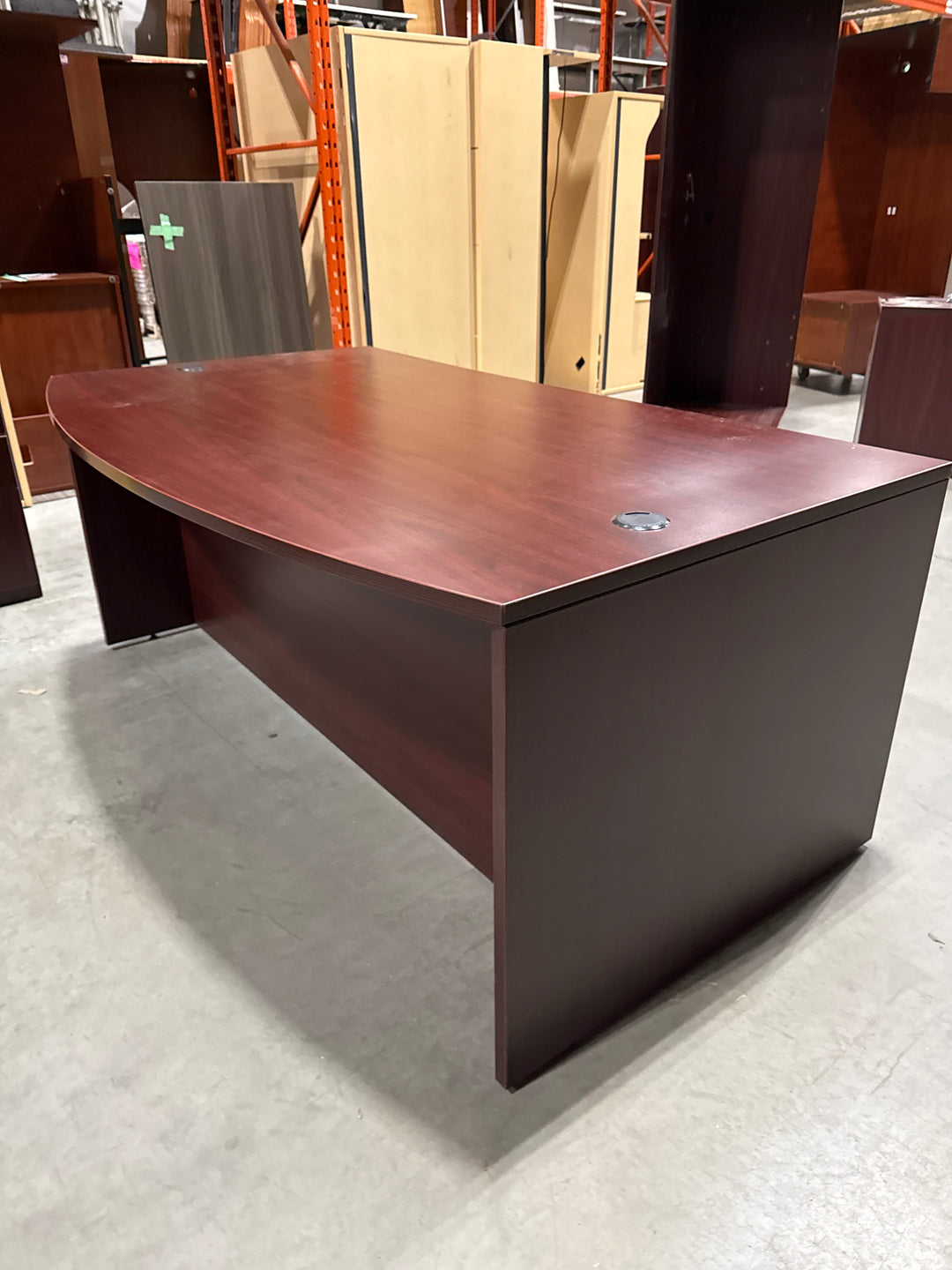 Bow Front Straight Desk w/BBF Ped