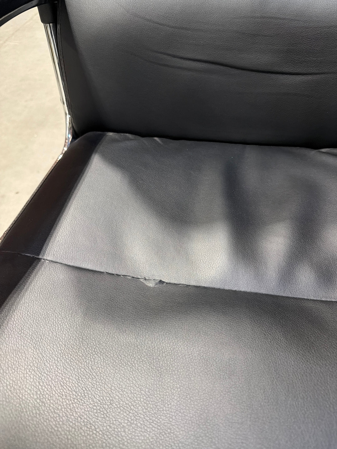 Leather Mid Back Meeting Chair