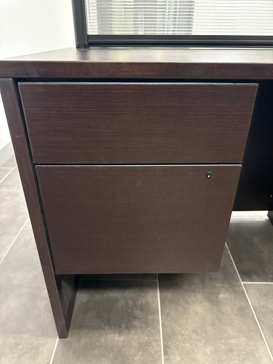 L-Shape Reception Desk w/2 BF Peds