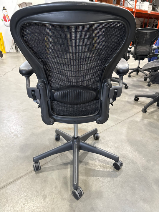 Herman Miller Aeron Size B Task Chair (Front Tilt)