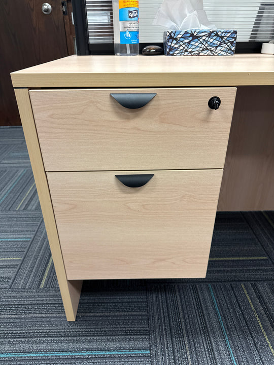 L-Shape Reception Desk w/BF Ped