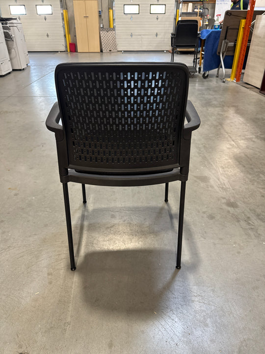Stacking Mesh Back Guest Chair