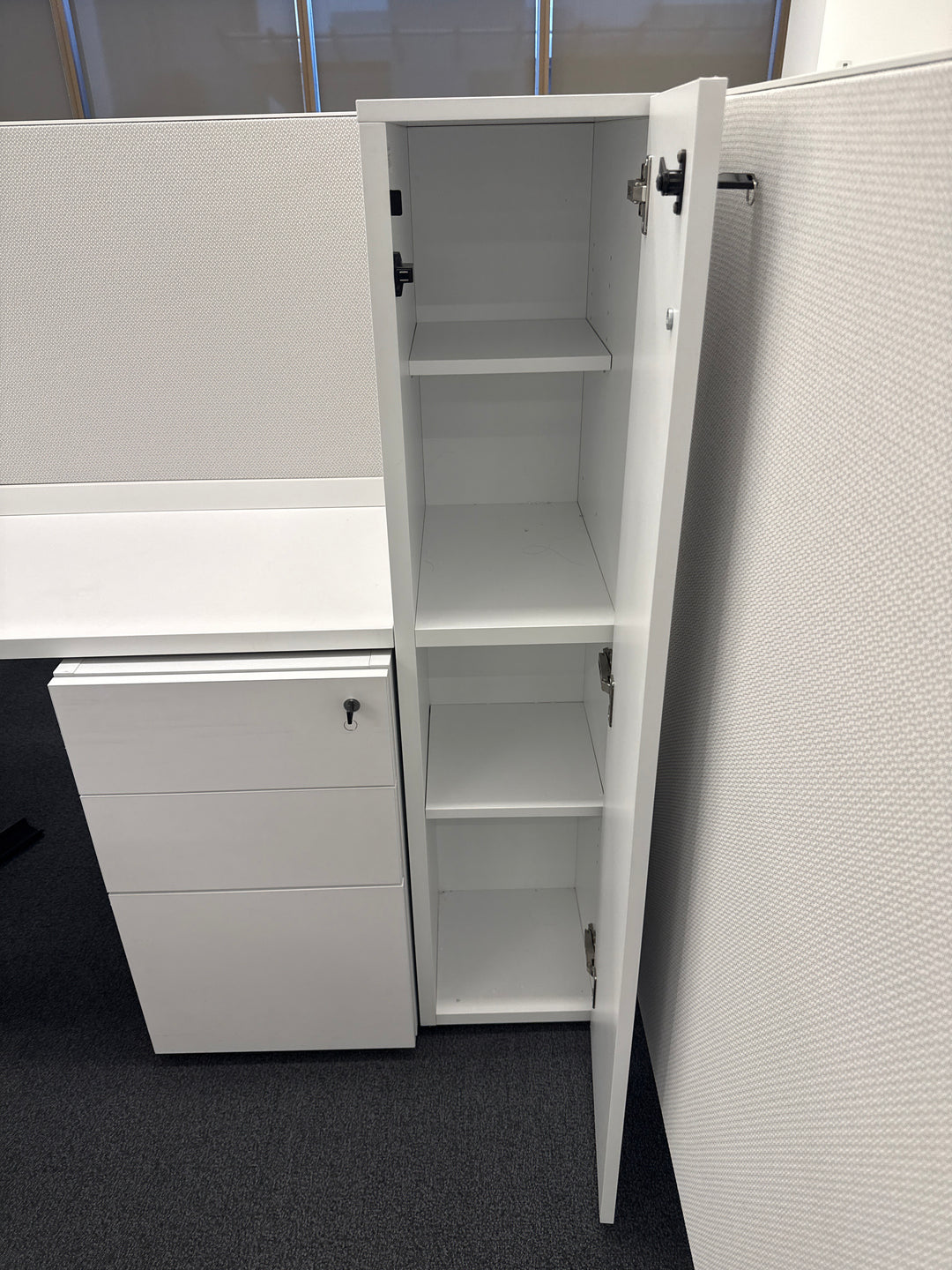 6' x 6' L-Shape Workstation w/BBF Ped, Wardrobe
