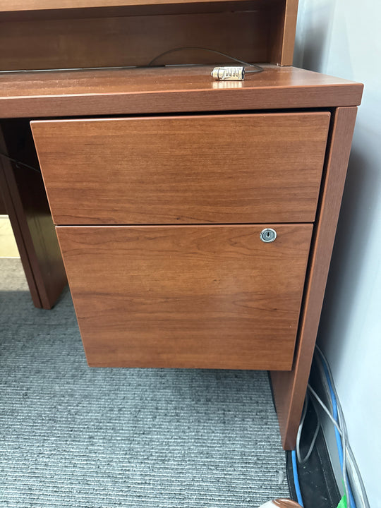 L-Shape Reception Desk w/BF Ped