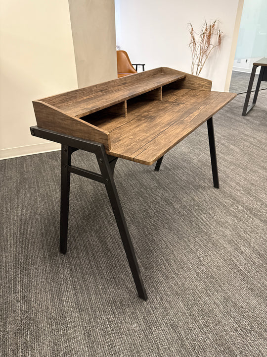 Straight Desk w/Cubby Holes