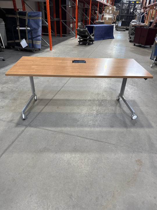 Haworth 6’ Mobile Flip Top Table w/Electrical