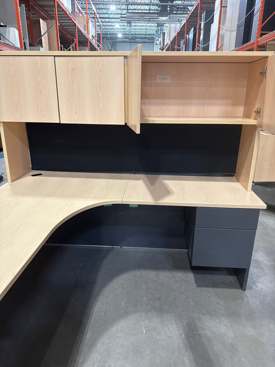 L-Shape Desk w/Hutch and BF Ped