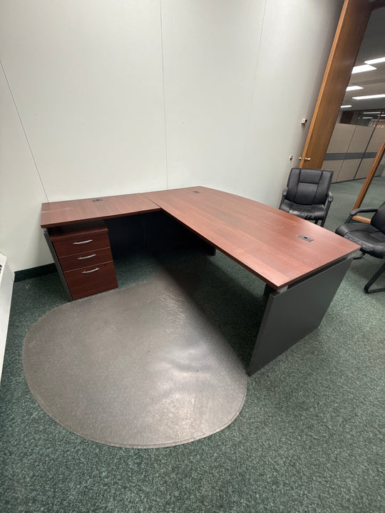 Bow Front L-Shape Desk w/BBF Ped