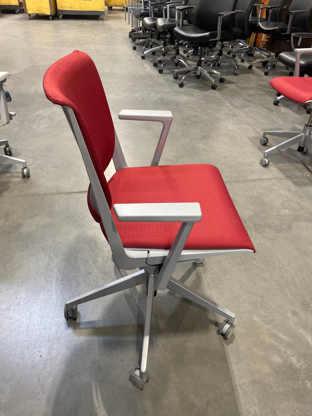 Haworth Meeting Chair