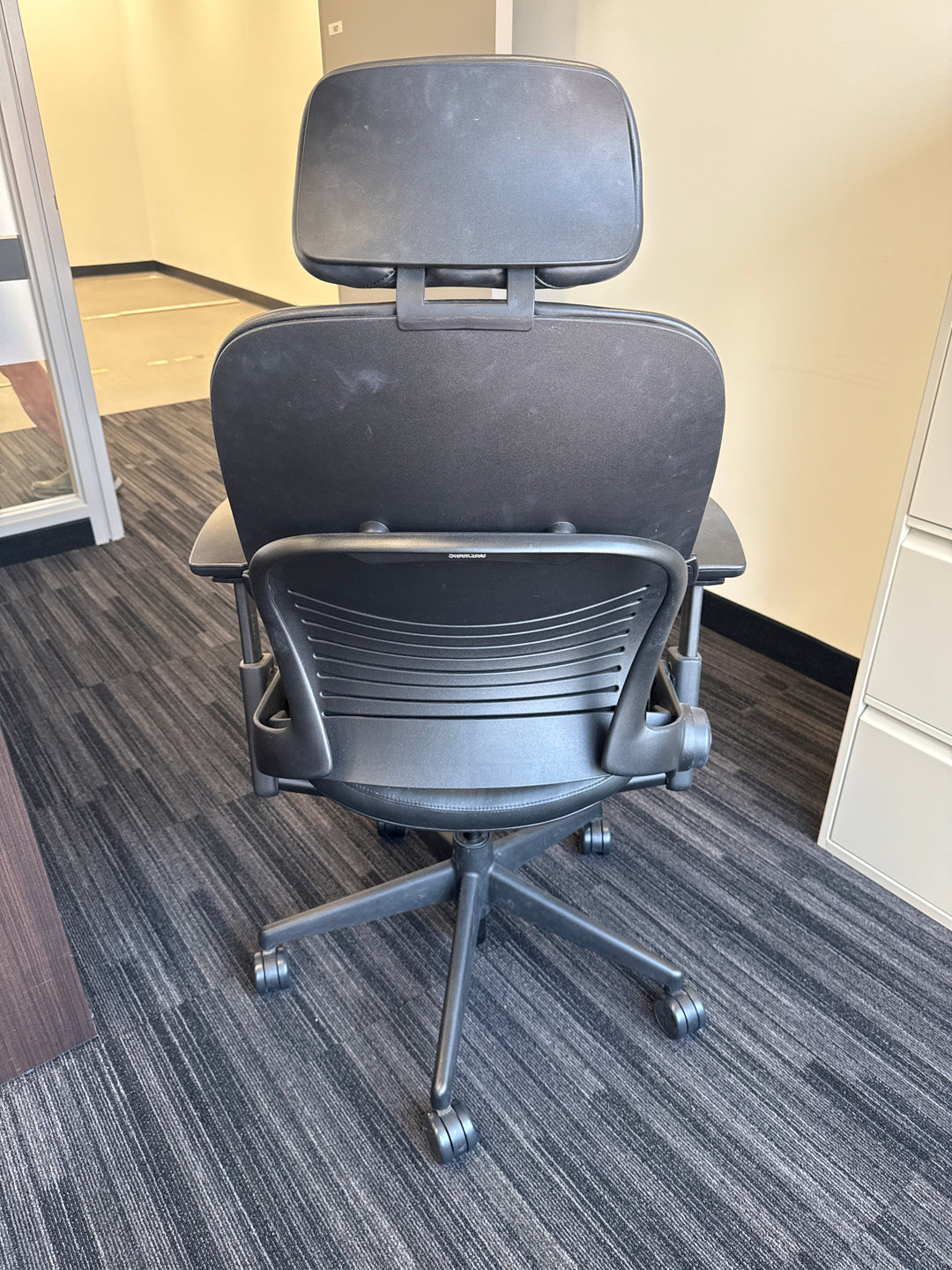 Steelcase Leap V2 Leather Task Chair w/Headrest