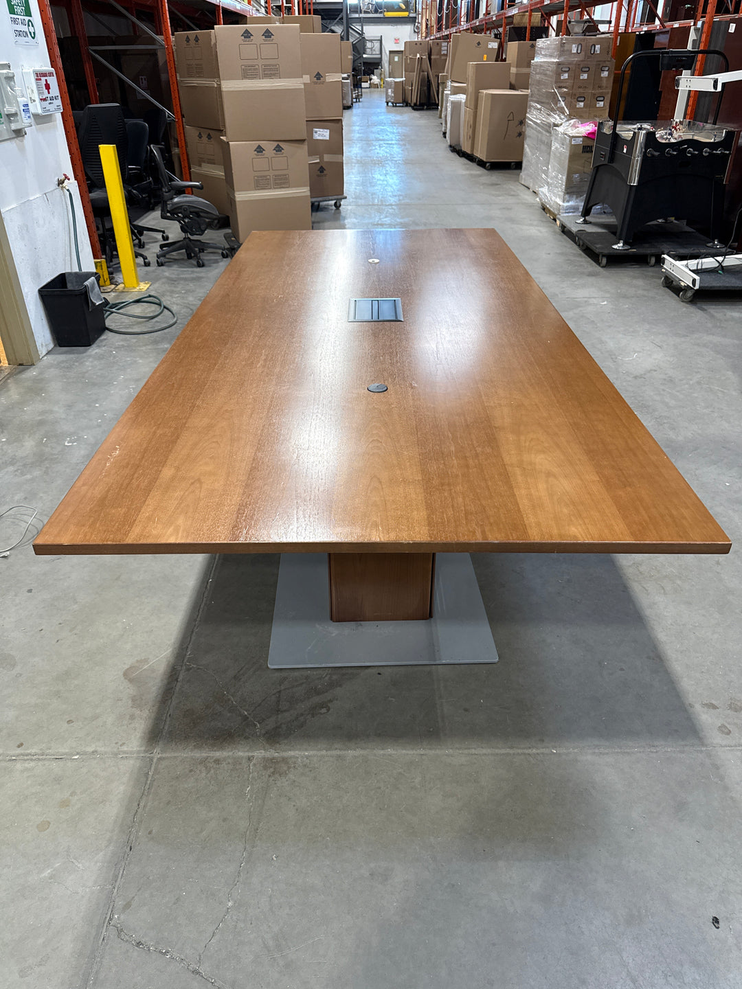 10’ Rectangle Boardroom Table w/Electrical