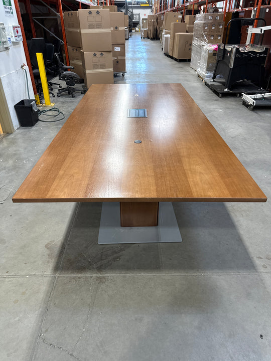 10’ Rectangle Boardroom Table w/Electrical