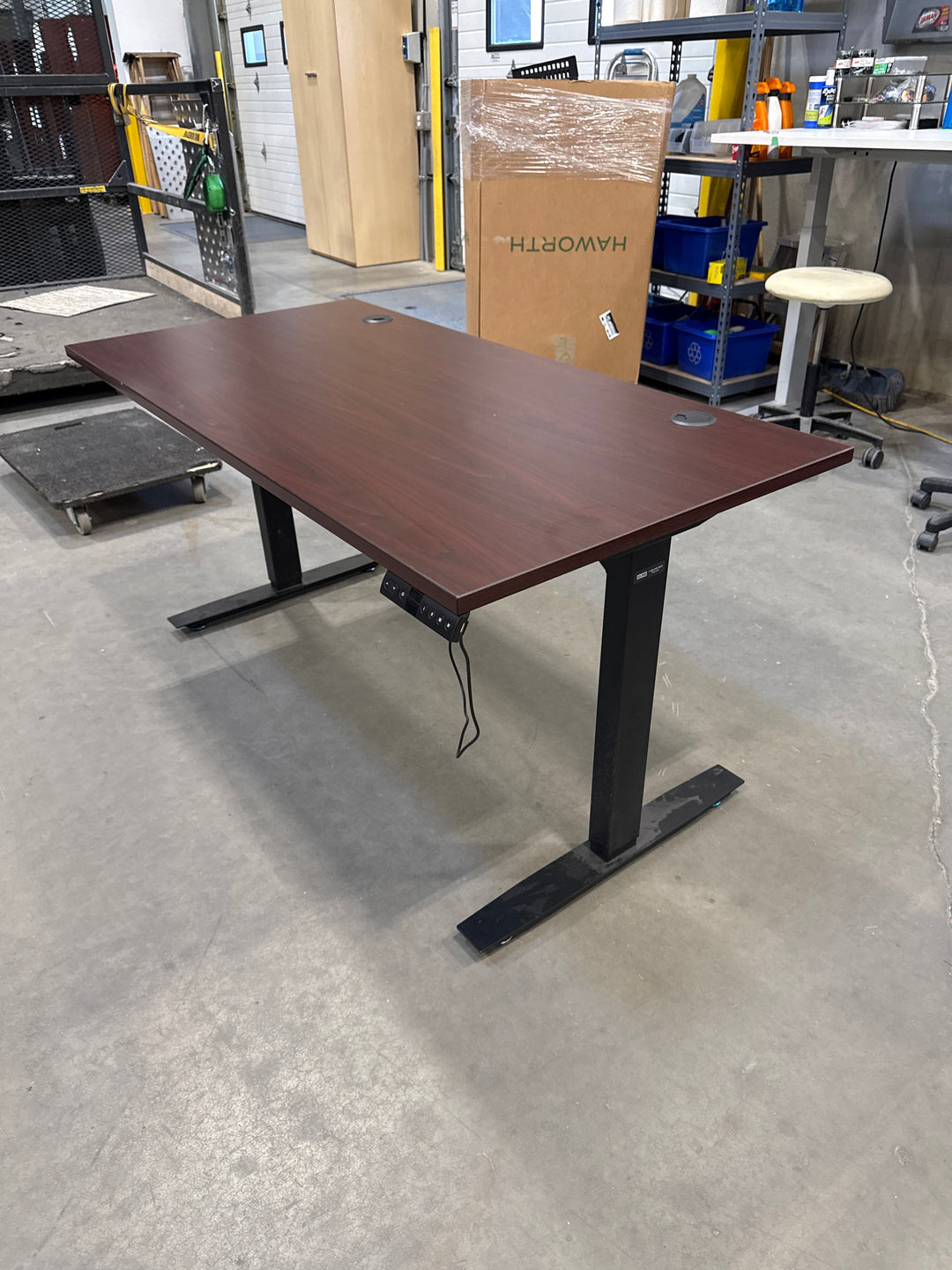 5’ Electronic Sit Stand Desk