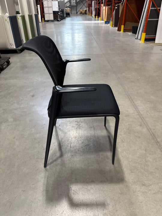 Vitra Mesh Back Stacking Guest Chair