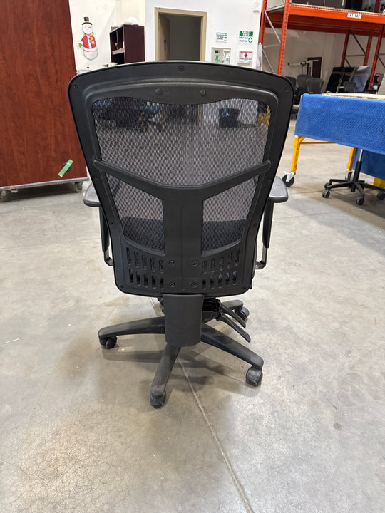 Mesh High Back Task Chair