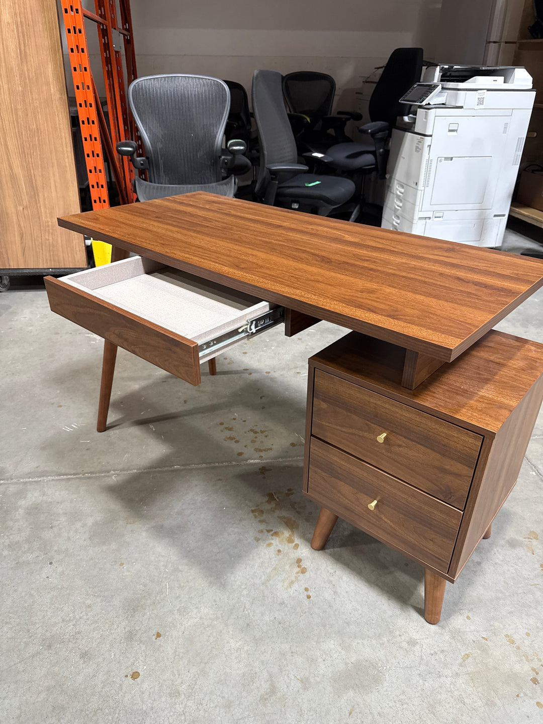 4’ Straight Desk w/Ped and Drawer
