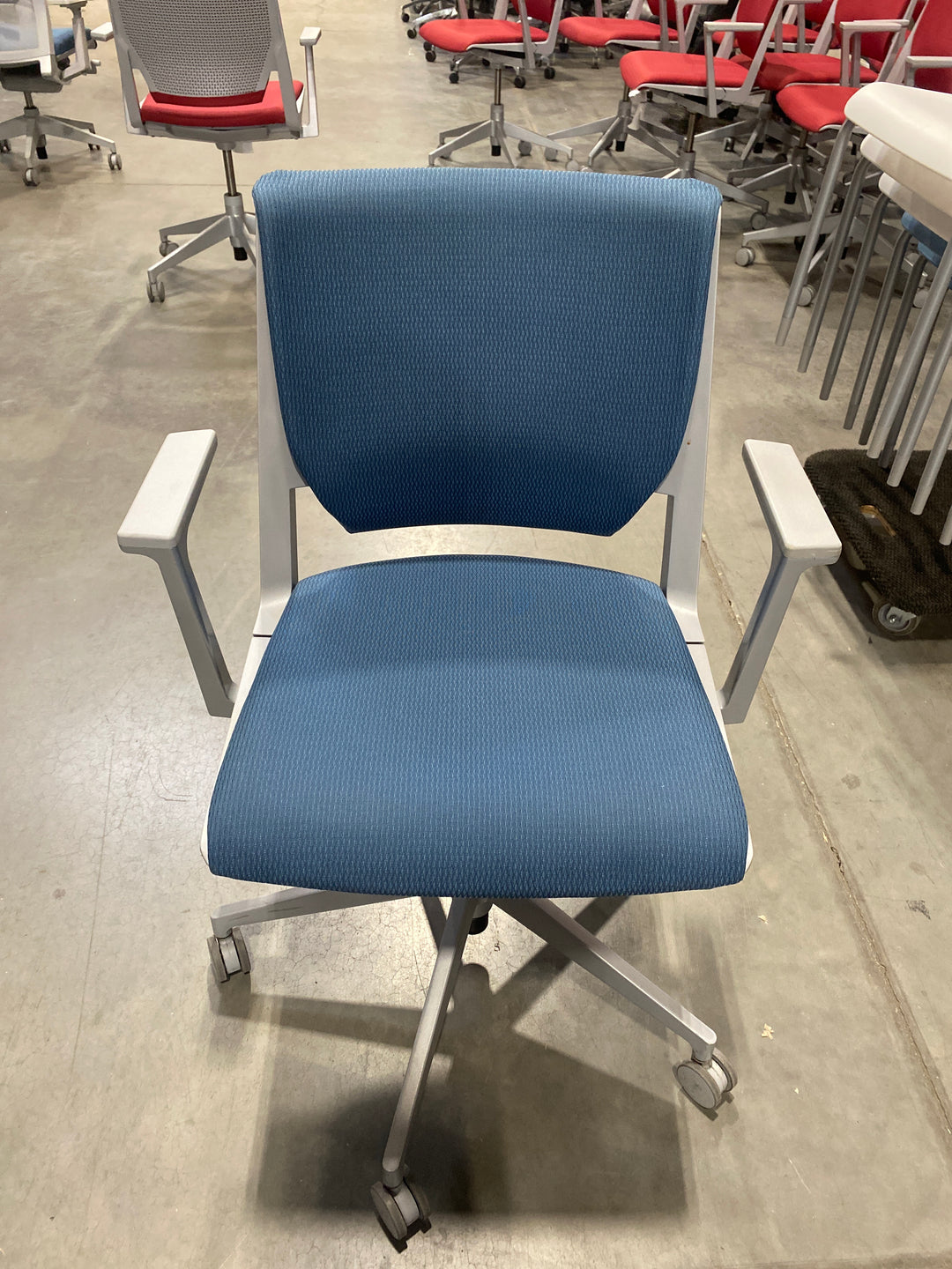 Haworth Meeting Chair