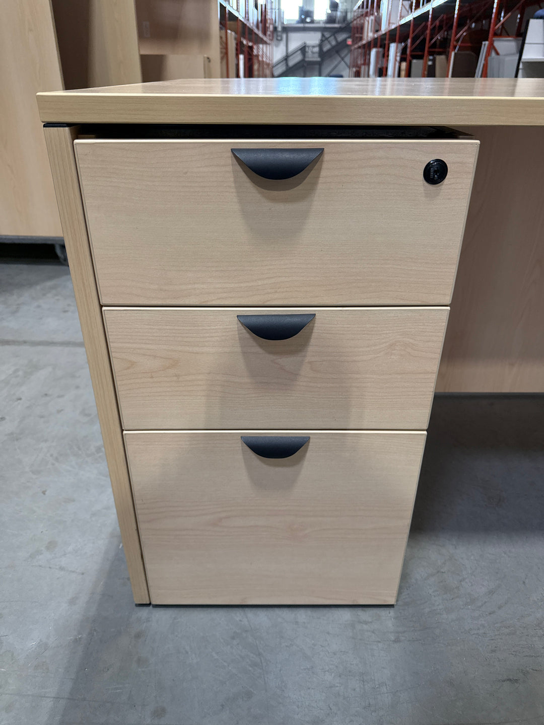 6’ Bow Front Straight Desk w/BBF Ped