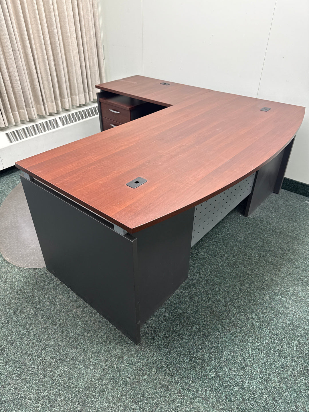Bow Front L-Shape Desk w/BBF Ped