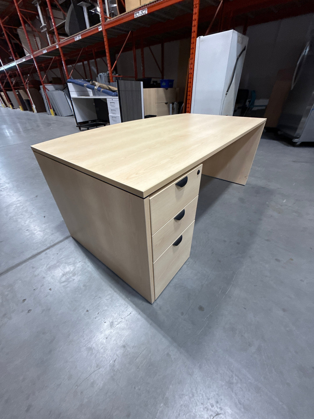 6’ Bow Front Straight Desk w/BBF Ped