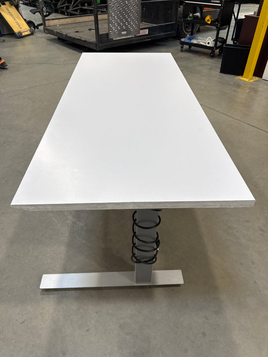 Knoll 6’ Electronic Sit Stand Desk