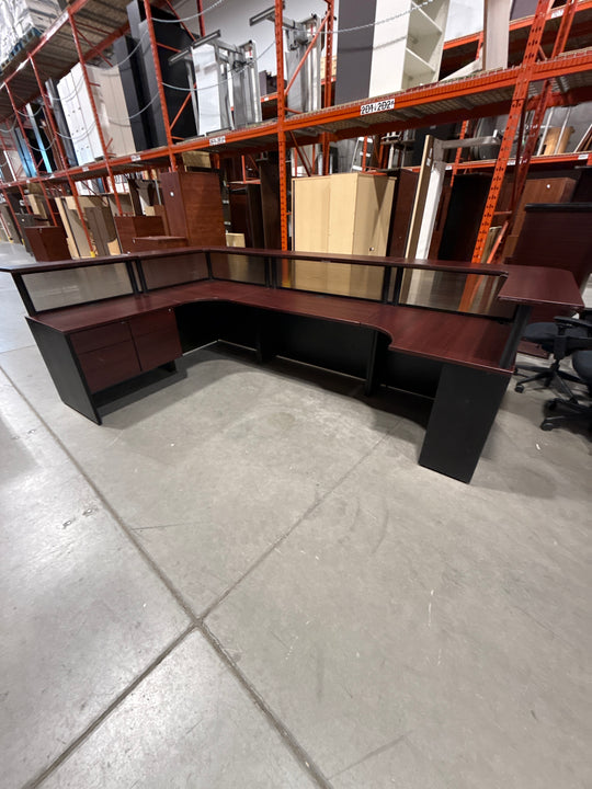 L-Shape Reception Desk w/BF Peds