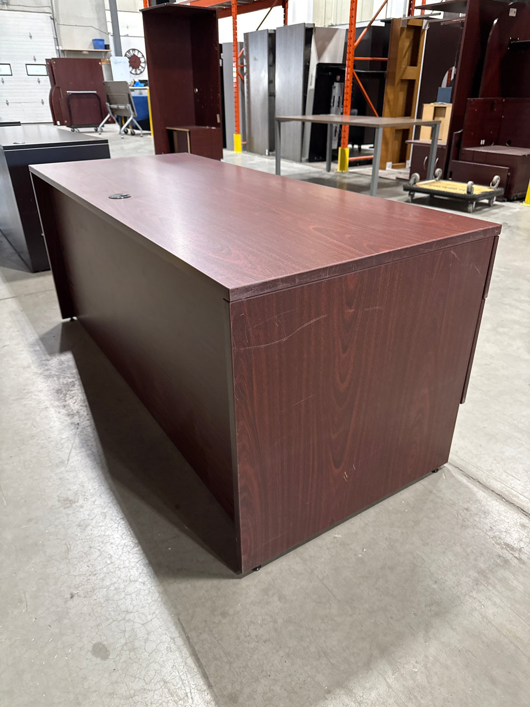 6' Straight Desk w/BF Ped