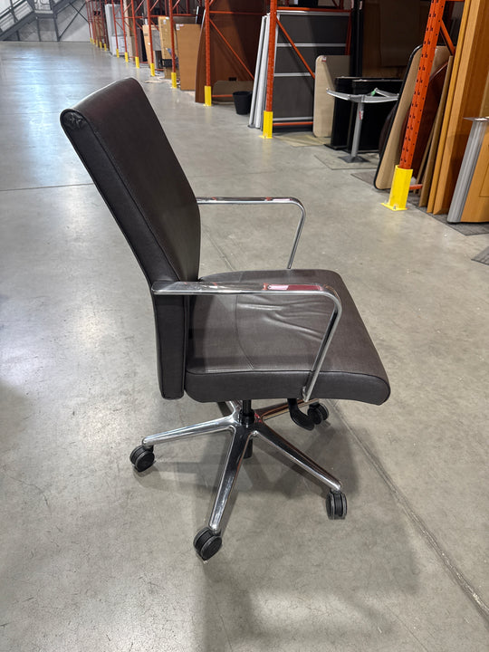 Keilhauer Leather Meeting Chair