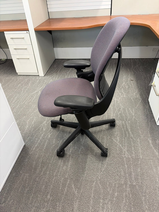 Steelcase Leap V1 Task Chair