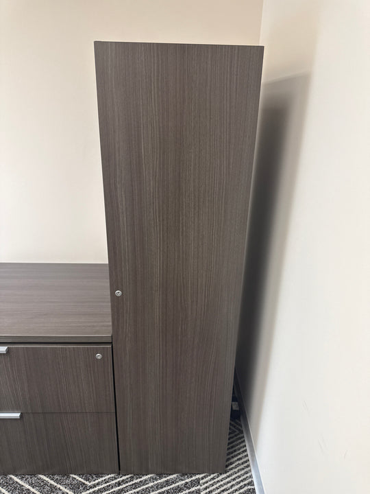 U-Shape Desk w/BBF, Lateral, Wardrobe