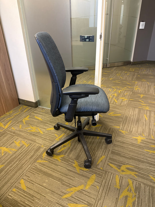 Steelcase Amia Task Chair