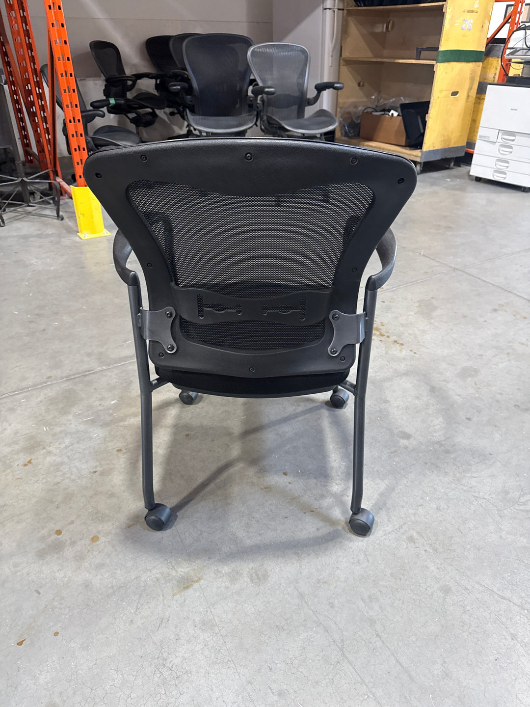 Stacking Mesh Back Guest Chair