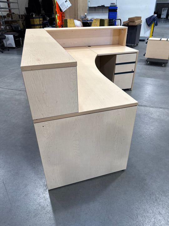 L-Shape Reception Desk w/BBF Ped