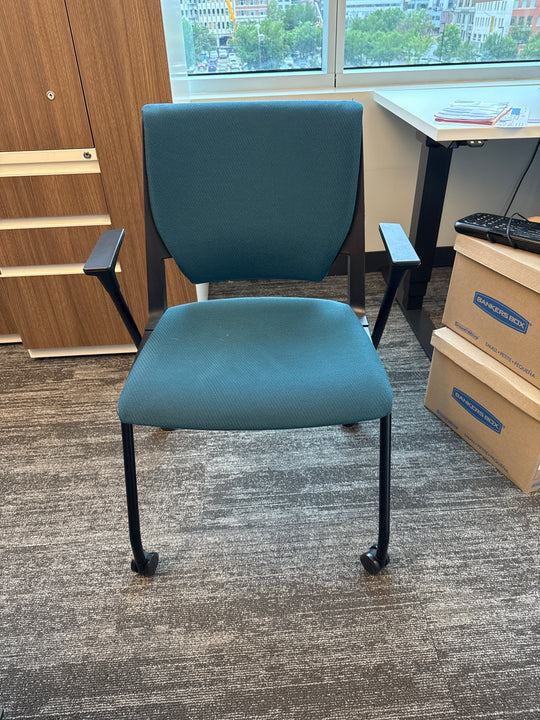 Haworth Very Mobile Guest Chair