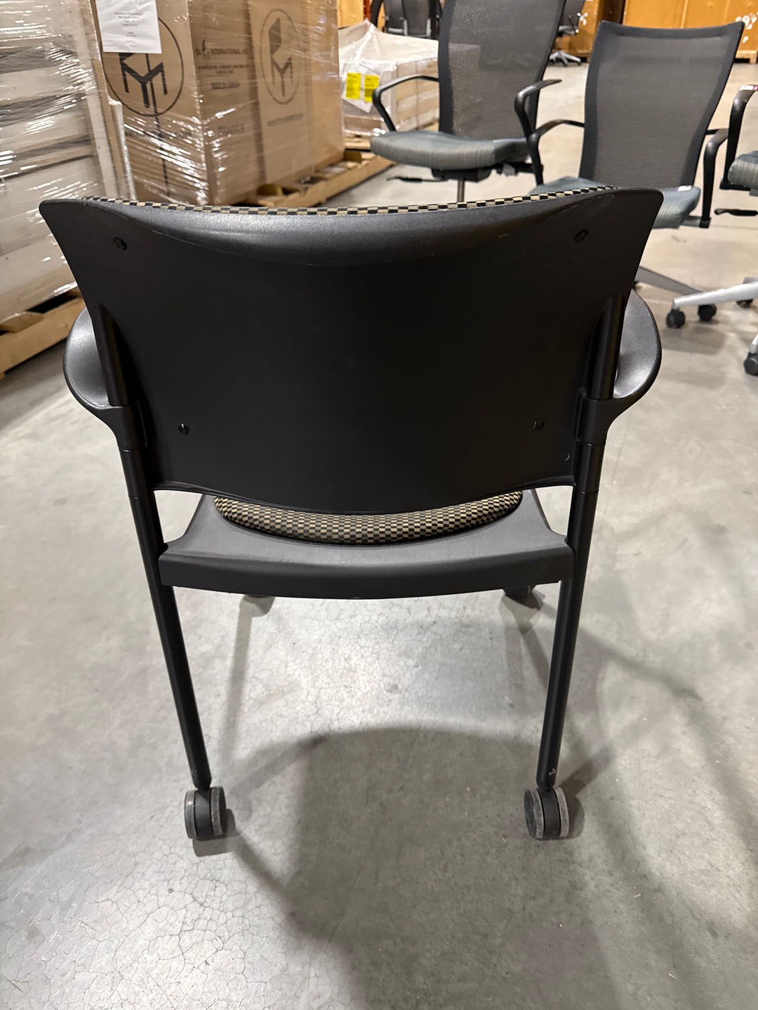 KI Rapture Mobile Stacking Guest Chair