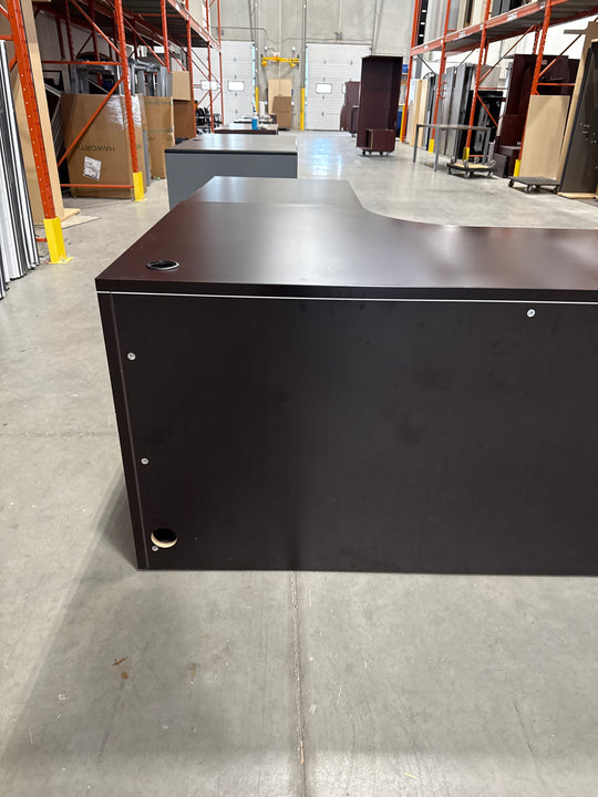 L-Shape Desk w/BBF Ped